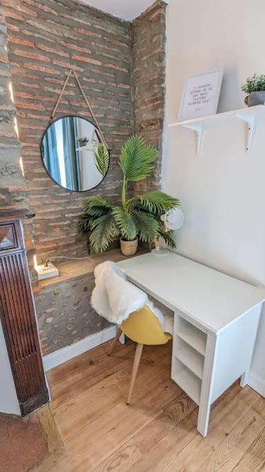 Cosy Queen -3Ch- Centre Ville & Parking Privee - Wifi Haut Debit Pau Esterno foto